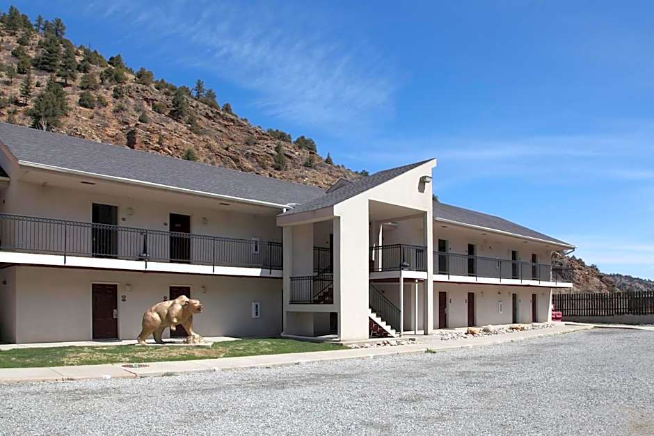 Photo 1 of 4 of Mountain View