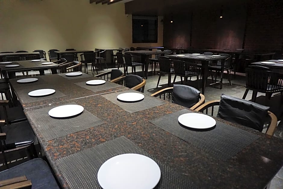 Hotel Kohinoor Plaza