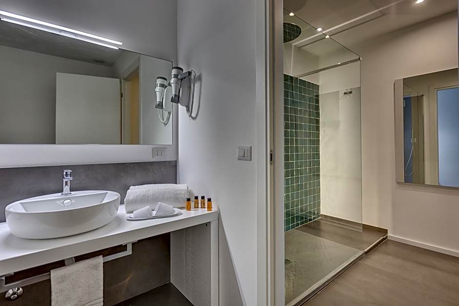 Navona Theatre Hotel