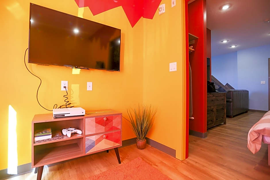 Days Inn by Wyndham Calgary North Balzac