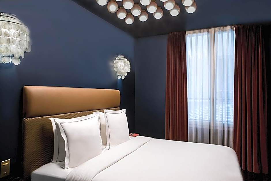 Hotel du Rond-Point des Champs-Elysees - Esprit de France