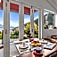 Queenstown House Bed & Breakfast and Apartments