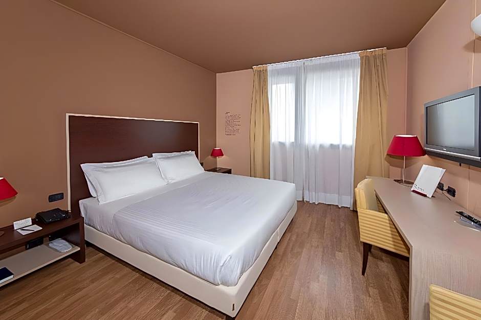 Photo 1 of 6 of Double Room for 1 Person