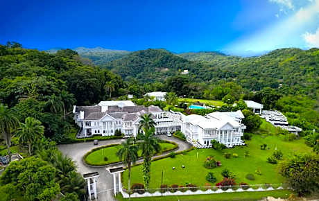 The Jamaica Palace Hotel