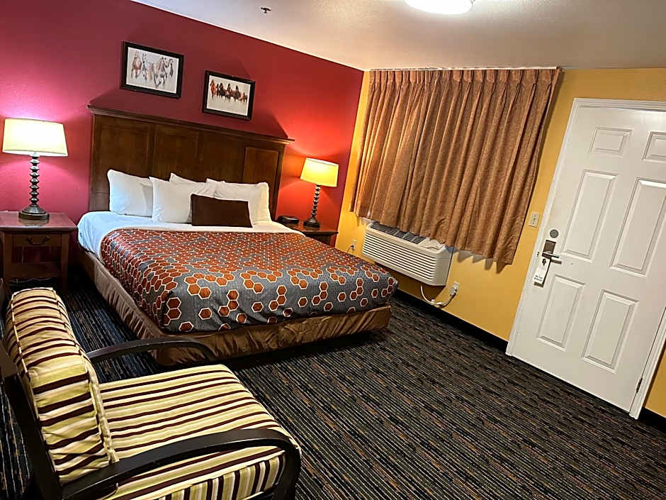 The Royal Victorian Motel