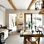 Maison 1634 - Parking, petit-dejeuner compris, proche centre, climatisation, piscine