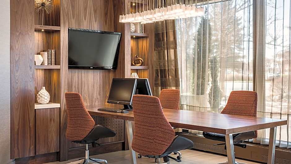 Holiday Inn Winnipeg-South By IHG