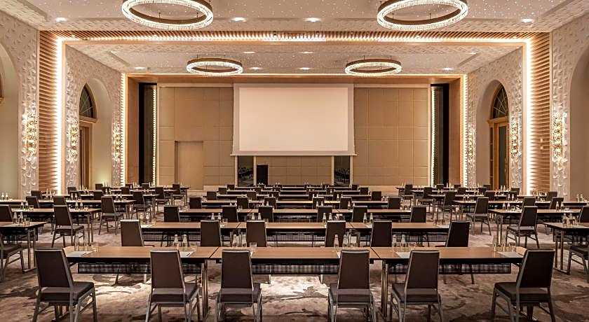 Le Royal Meridien® Place Vendome Lusail