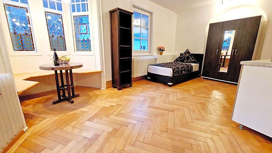 Zur Schönen Lau- Monteurzimmer