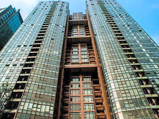 Yiyuan Apartment