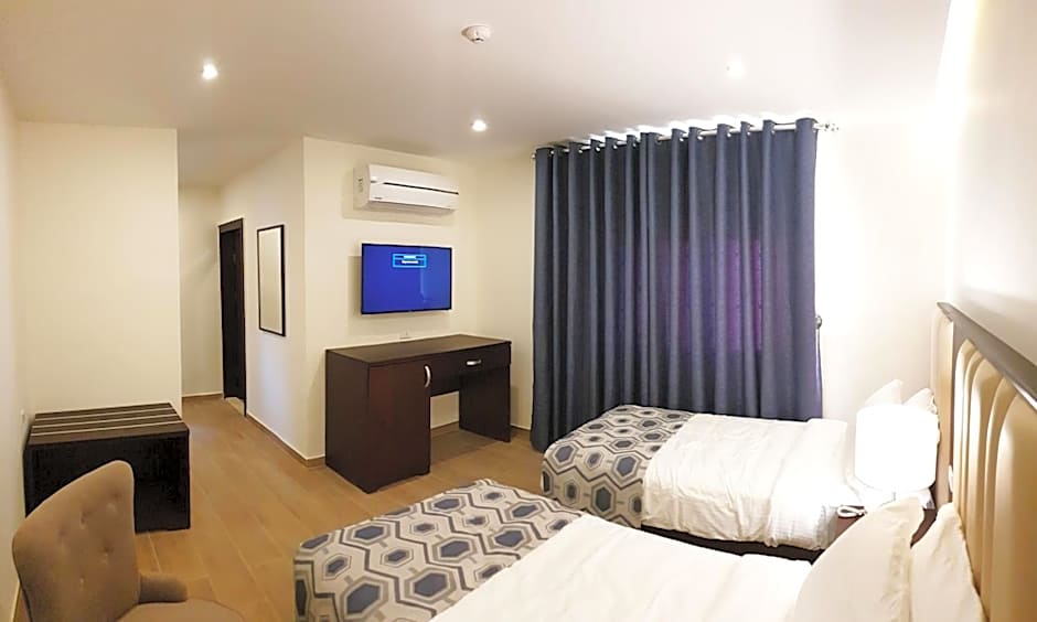 Petra Heart Hotel