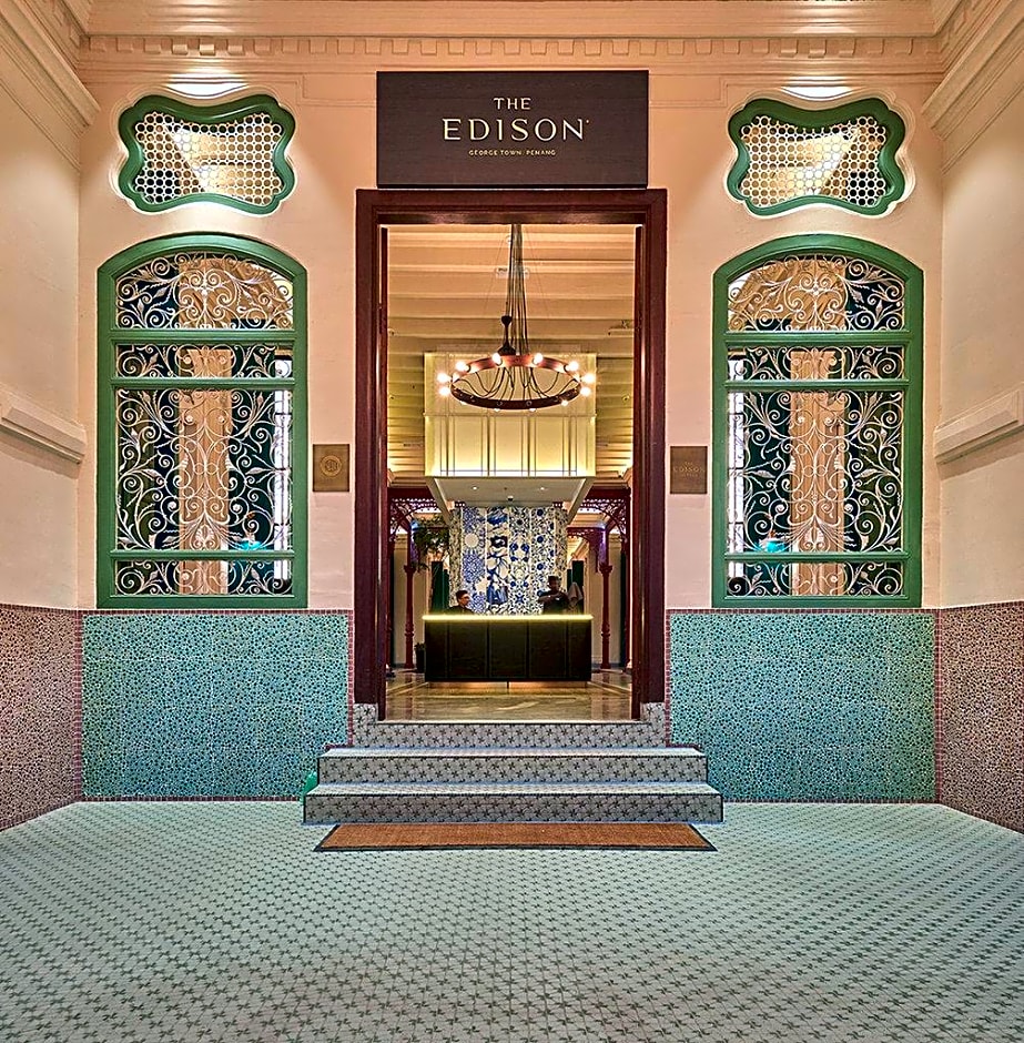 The Edison George Town