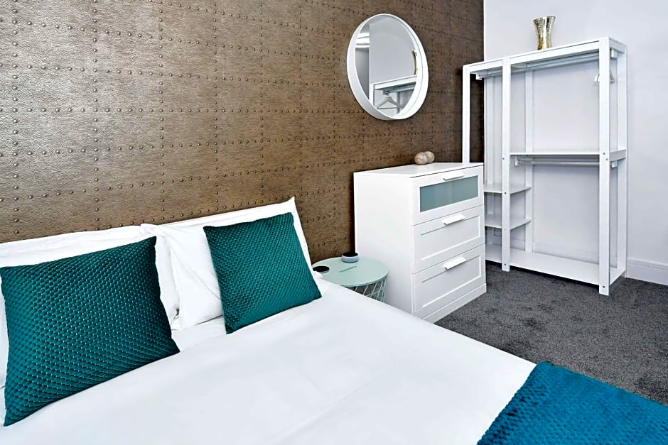 Townhouse PLUS @ Lower Beth Street Stoke