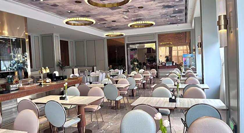 Mercure Harbin Hexing Road