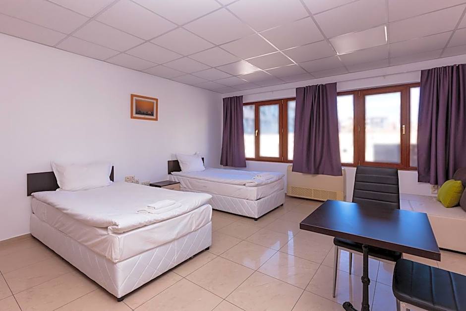 СТАИ ЗА ГОСТИ ХАН КРУМ