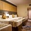 Zowar International Hotel