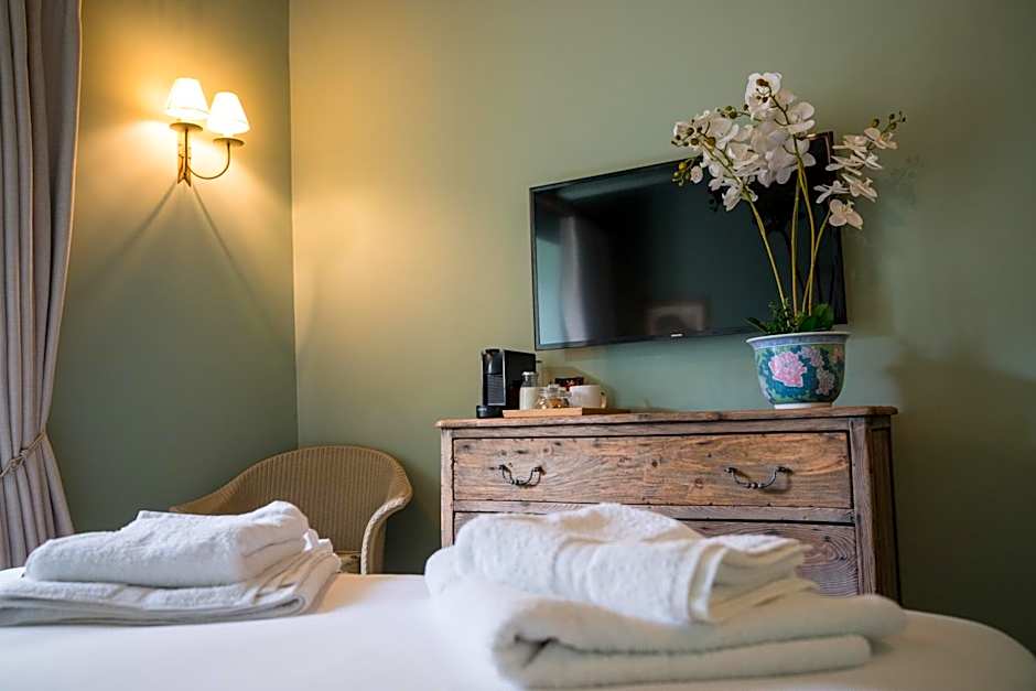 The Horse & Groom Inn