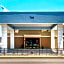 Quality Inn & Suites Evansville Downtown