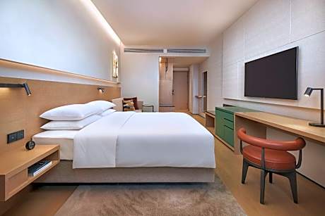 King Room with Balcony