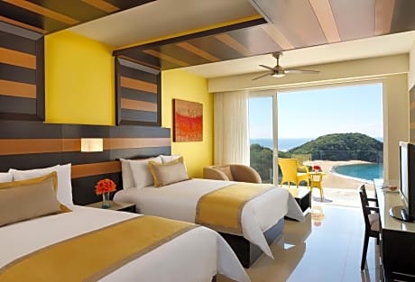 Preferred Club Junior Suite with Two Double Beds Ocean Front 