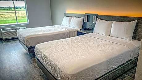 Quadruple Room - Disability Access - Roll in Shower