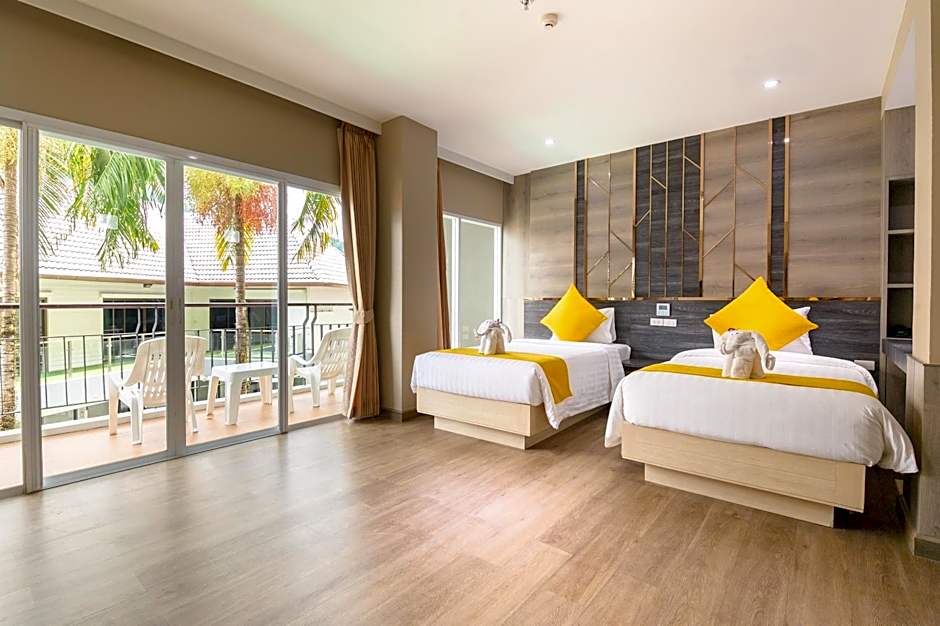 Photo 1 of 10 of Deluxe Family Suite