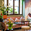 Hotel Ariane Montparnasse by Patrick Hayat