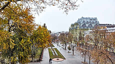 Family Room Capacity 2