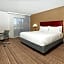 Holiday Inn Hotel & Suites Santa Maria