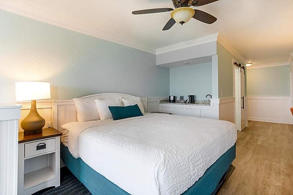 John Yancey Oceanfront Inn