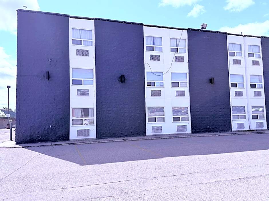 Premium Inn & Suites
