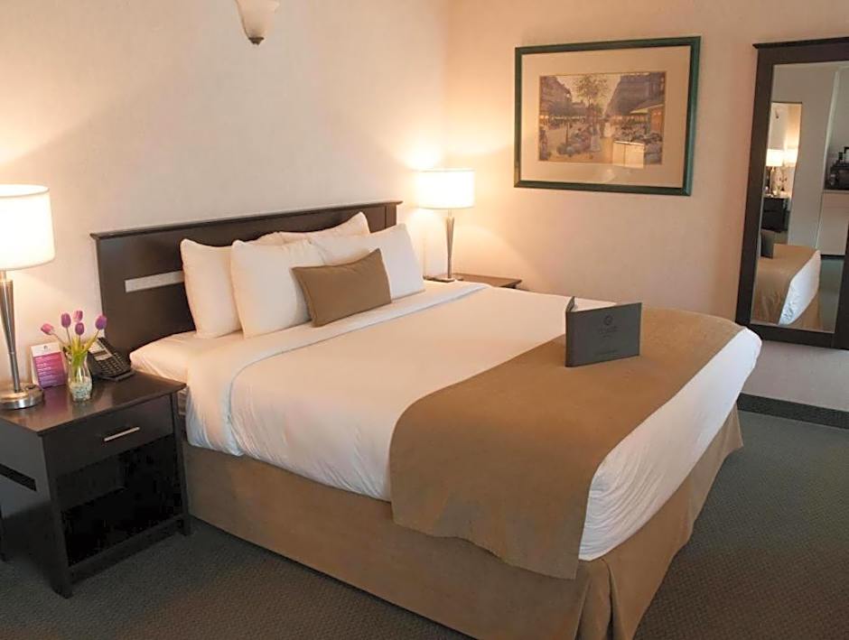 Coast High Country Inn