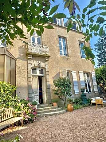 L'Hotel de Hercé Chambre d'Hote