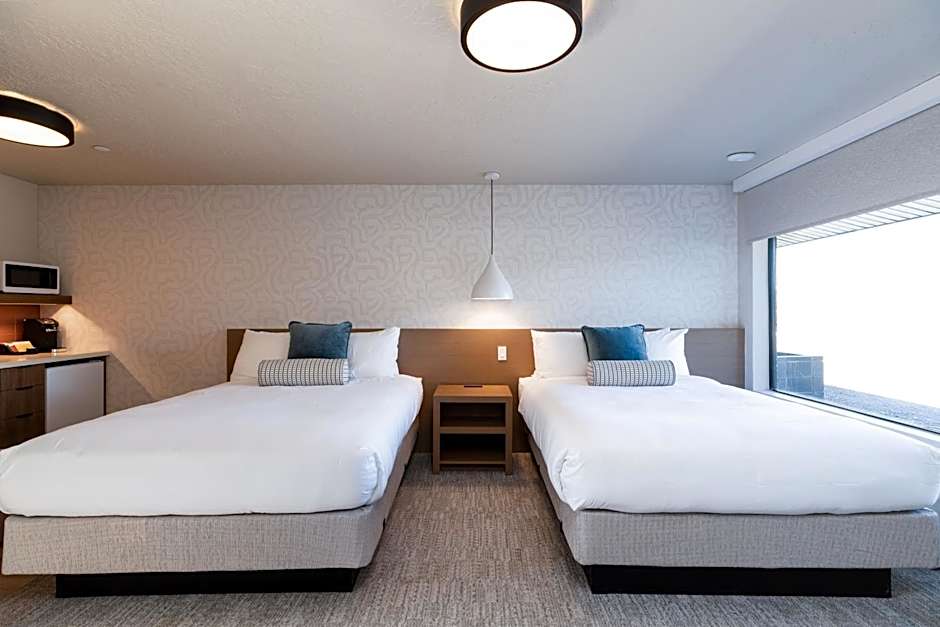Adobe Sands Motel