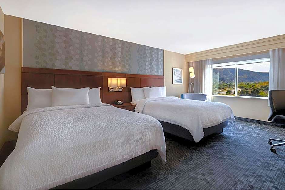Courtyard by Marriott Glenwood Springs