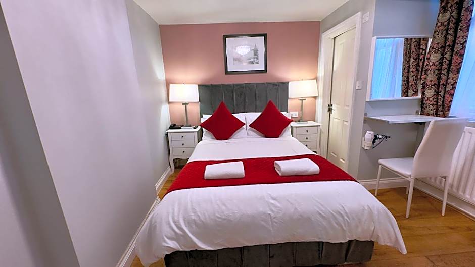 Classic Hyde Park Hotel