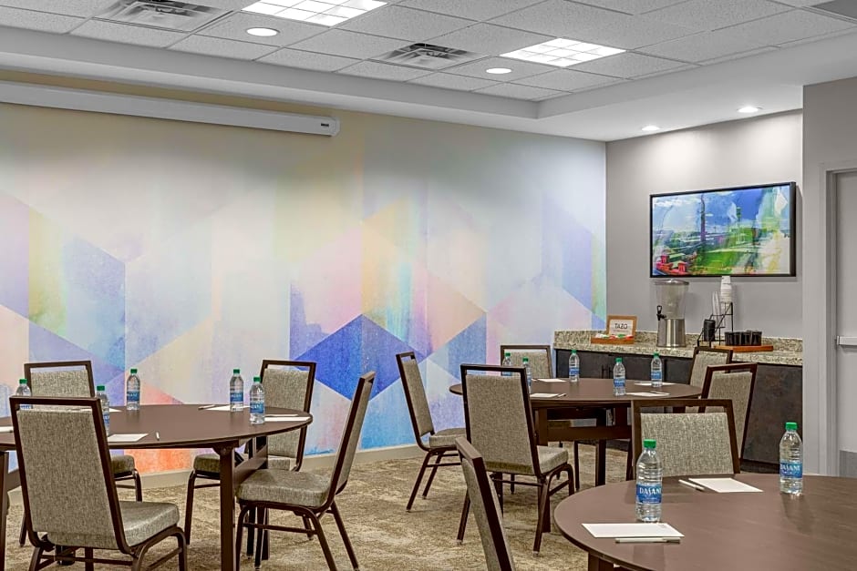 Hilton Garden Inn Raleigh-Durham Airport