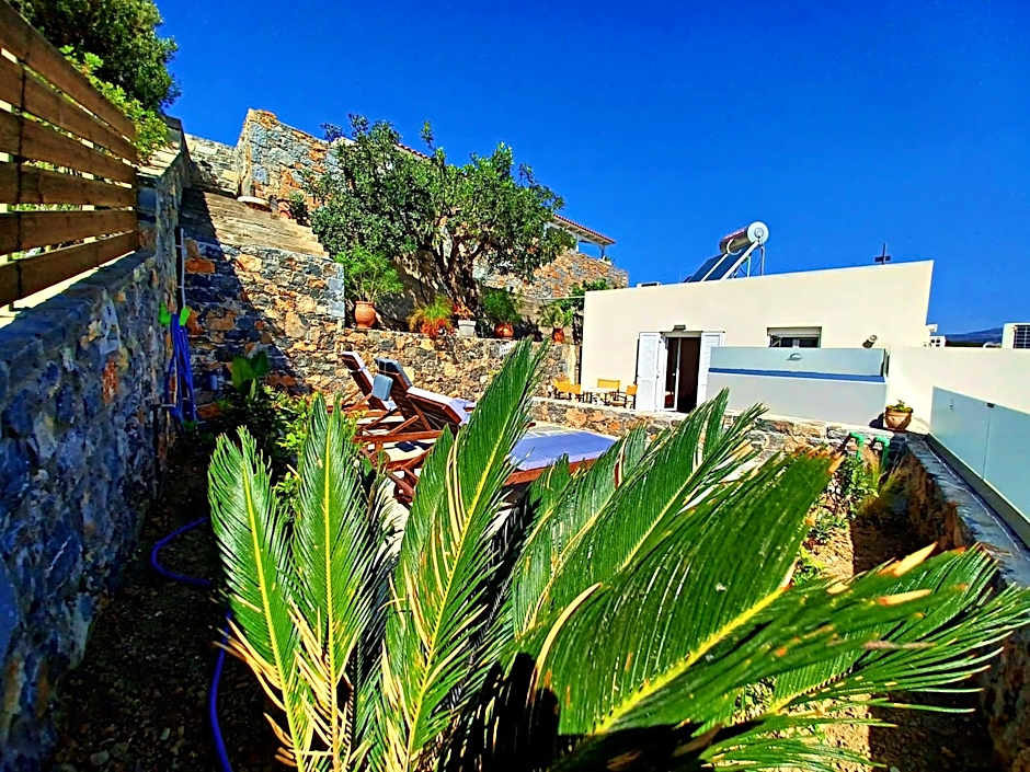 Kavousanos Apartments