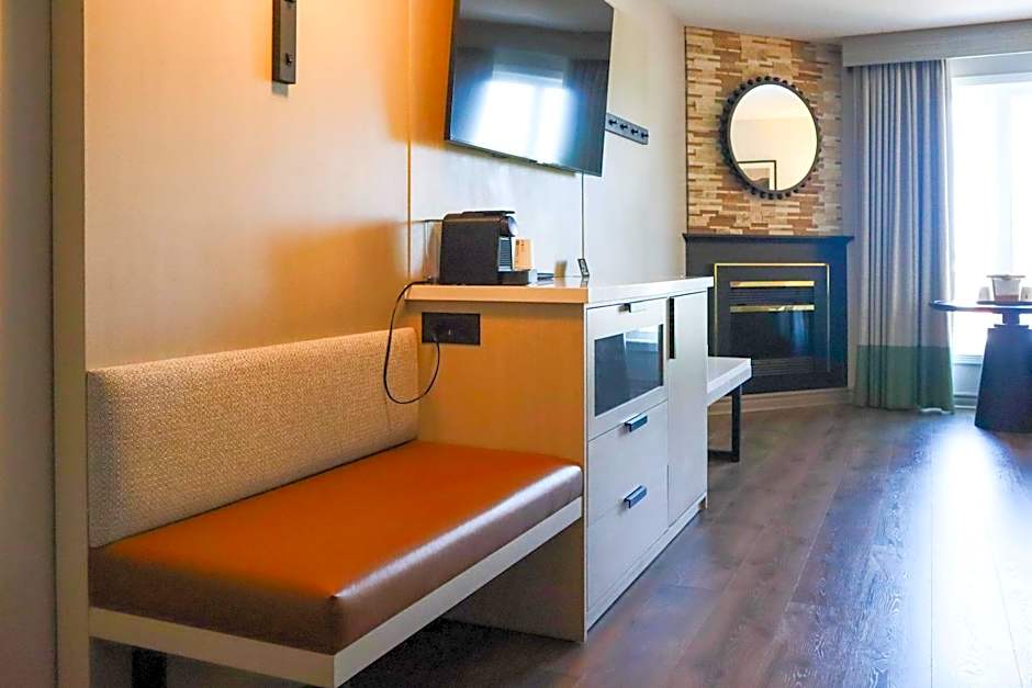 Ramada Plaza by Wyndham Gatineau/Manoir du Casino