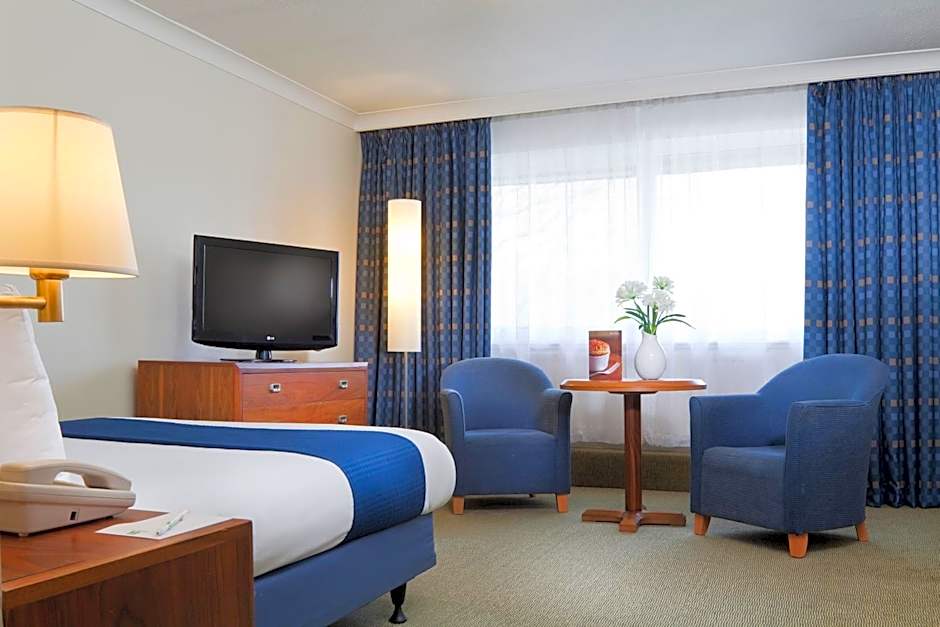 Best Western London Heathrow Ariel Hotel