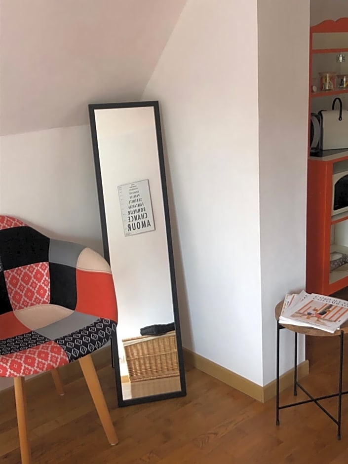 Belle Chambre Double ORANGE Tout Bonnement Bien