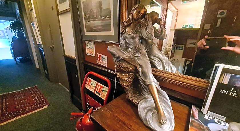Kings Boutique Hotel