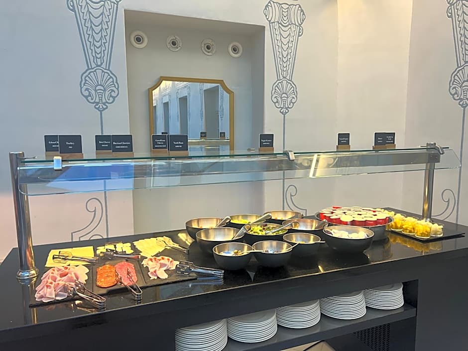 Oriente Atiram Hotel