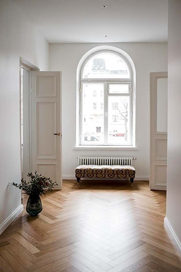 Bob W Helsinki Ullanlinna