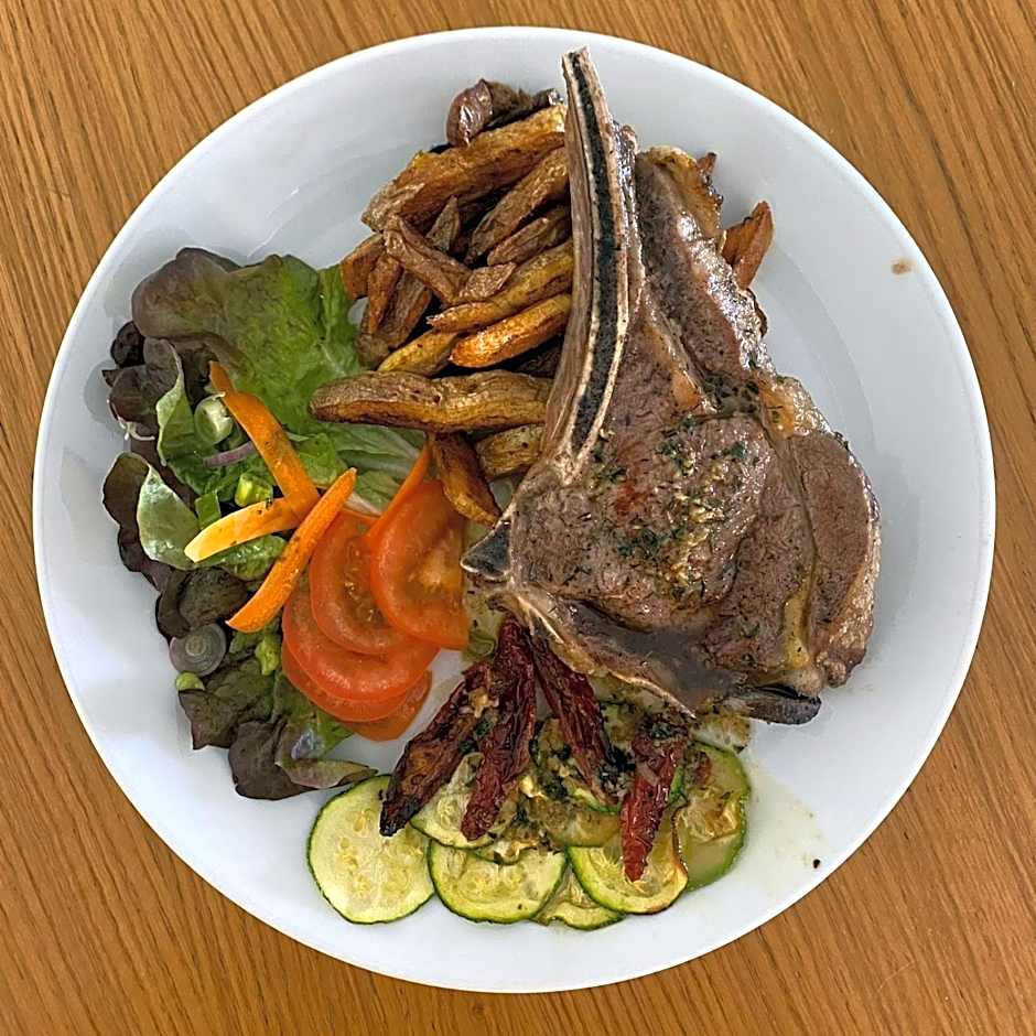 Hôtel Restaurant Petra Cinta