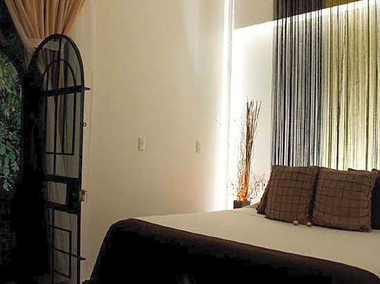 Colibri Hotel