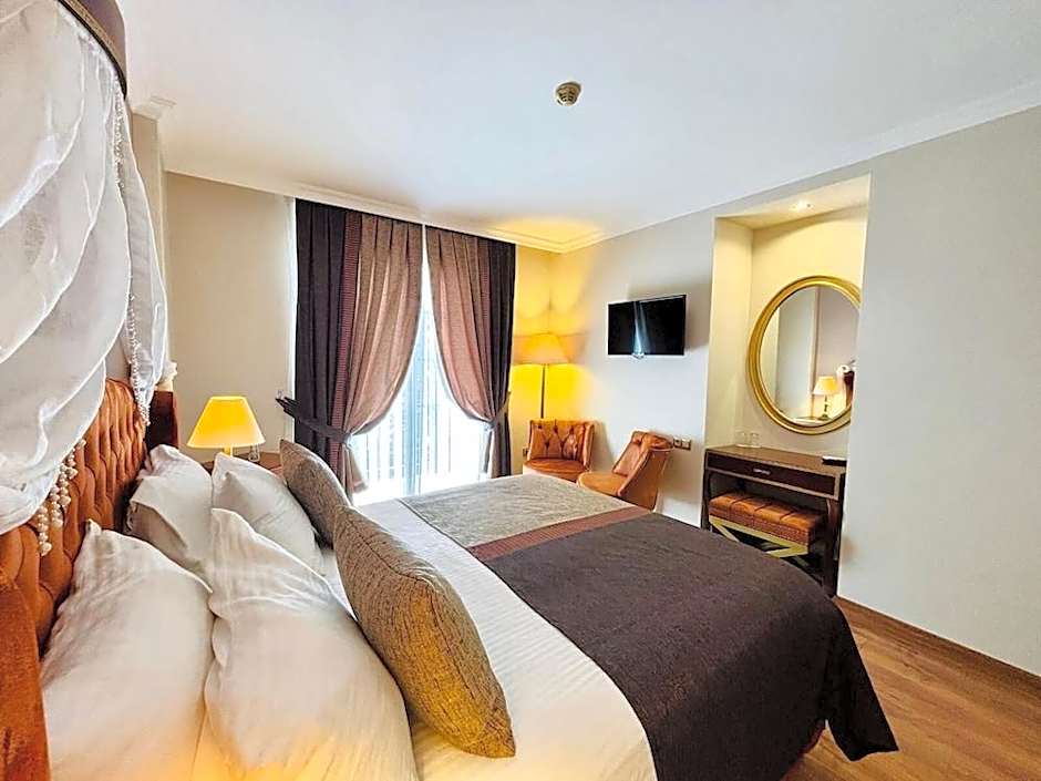 Saint John Hotel
