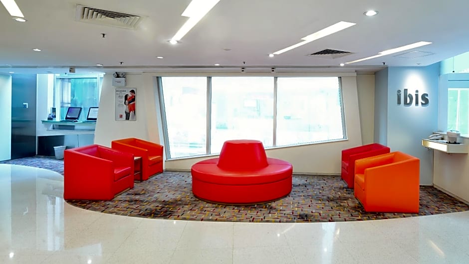 ibis Hong Kong North Point Hotel