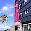 The Tryst Beachfront Hotel