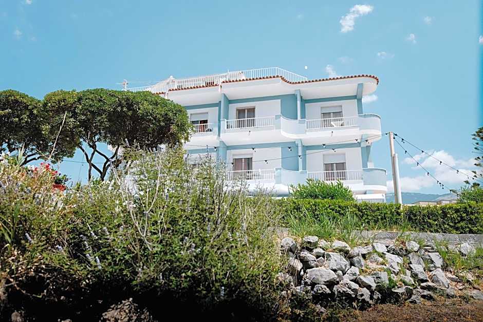 Beach Hotel Terracotta